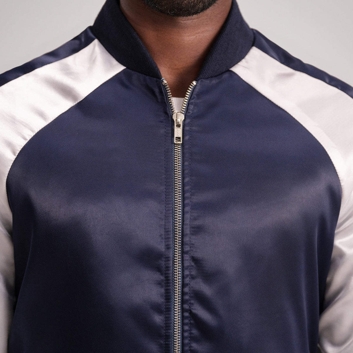 
Interior View Showing Quilted Polyester Lining & Dual Inside Utility Storage Pockets