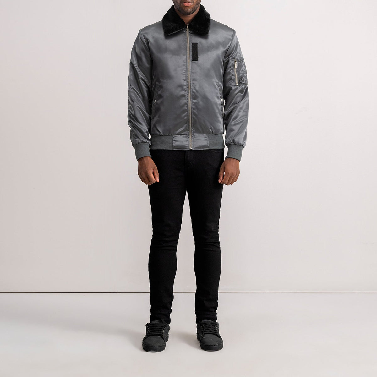 
Close-Up Detail of Removable faux fur collar & Zipper Hardware on Clyde B-15 Grey Bomber Jacket