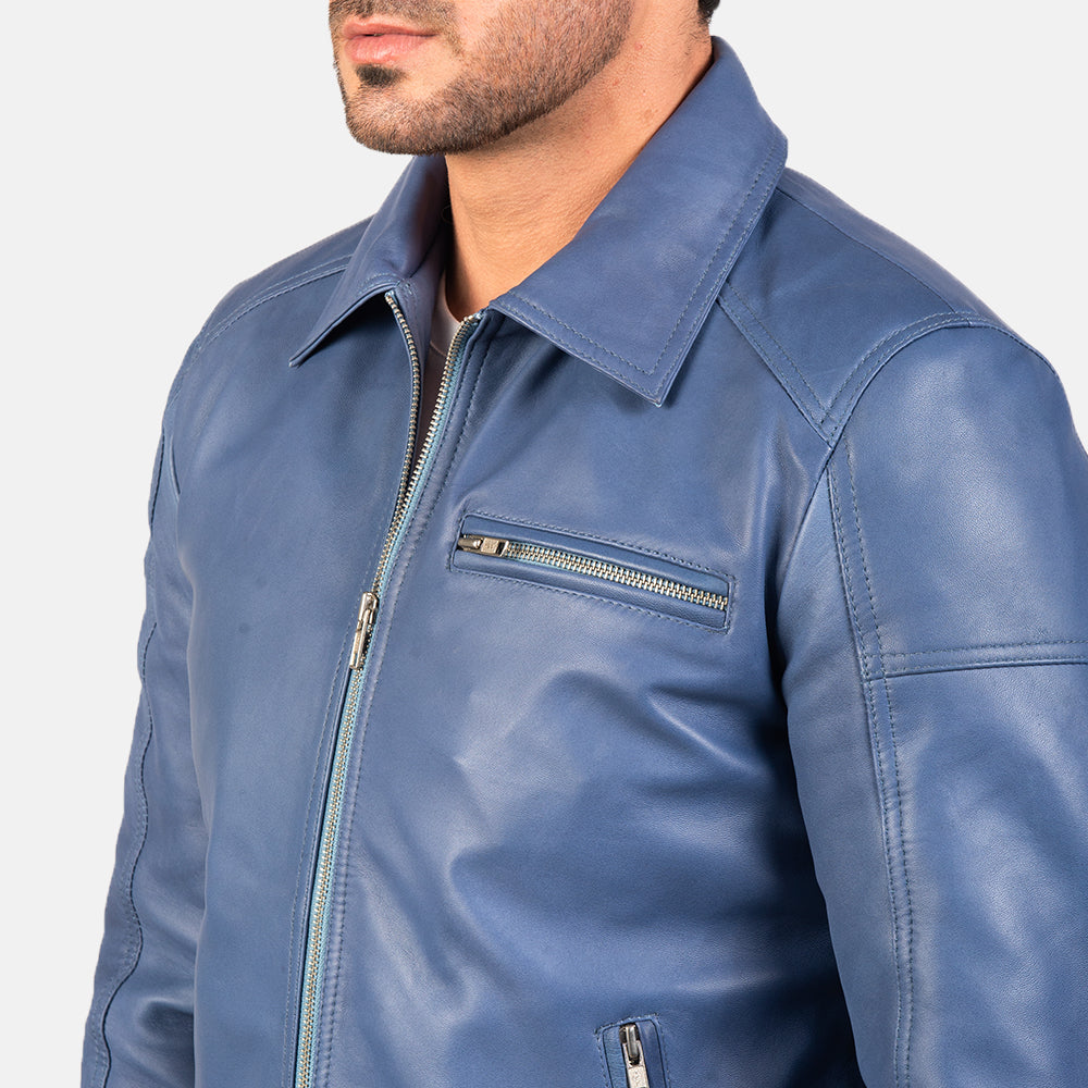 
Authentic Cowhide Leather with Pull-up Finish Grain Texture & Heavy-Duty Seam Stitching Detail