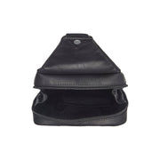 
100% Full-Grain Wax Pull-Up 100% Full-Grain Leather Grain Texture & Handcrafted Patina Detail