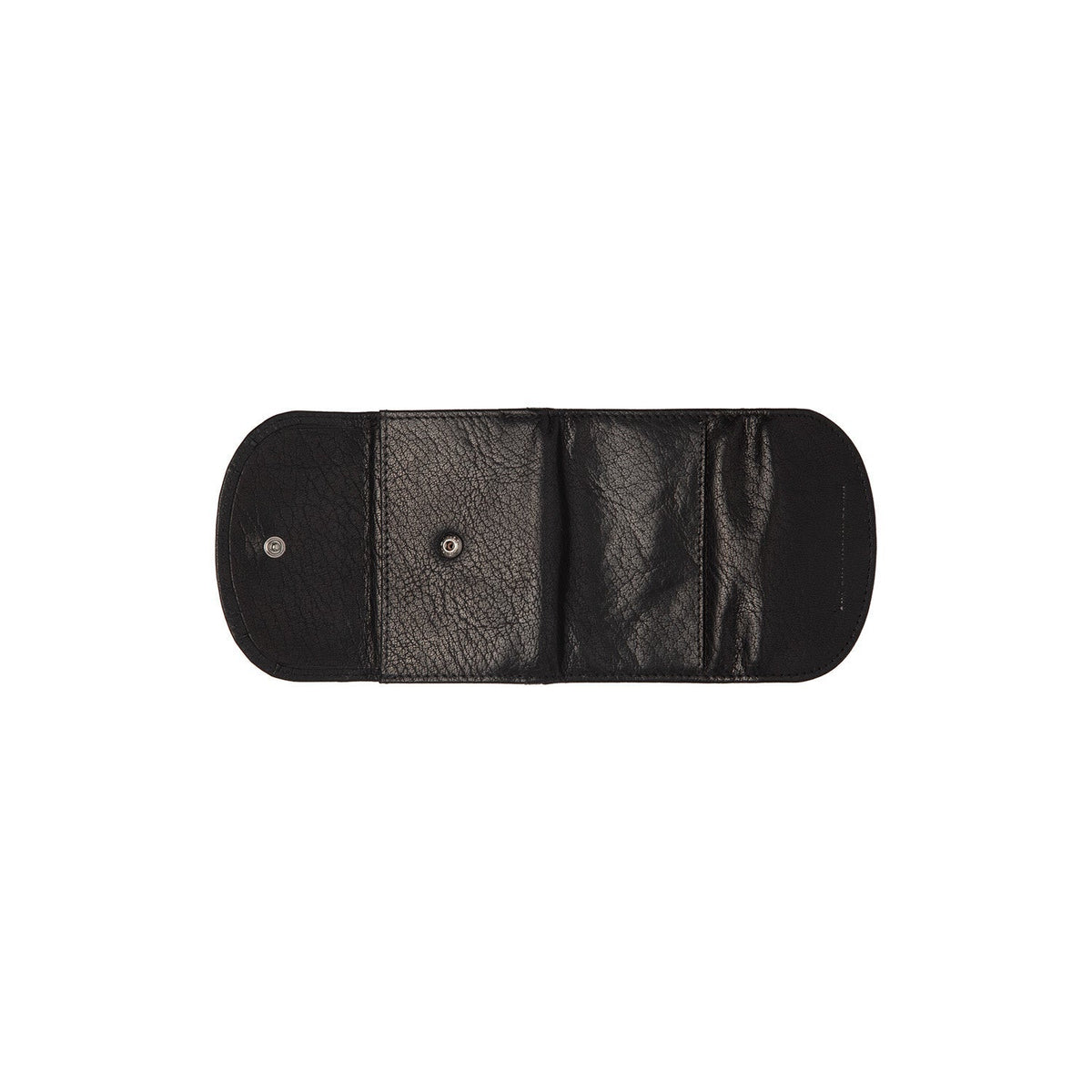 
Solid Antique Brass Hardware & Heavy-Duty Dual Zipper Detail on Newton Full-Grain Leather Wallet