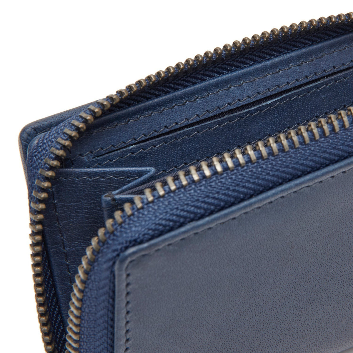 
Sionel Full-Grain Leather Wallet – alternate product view 2