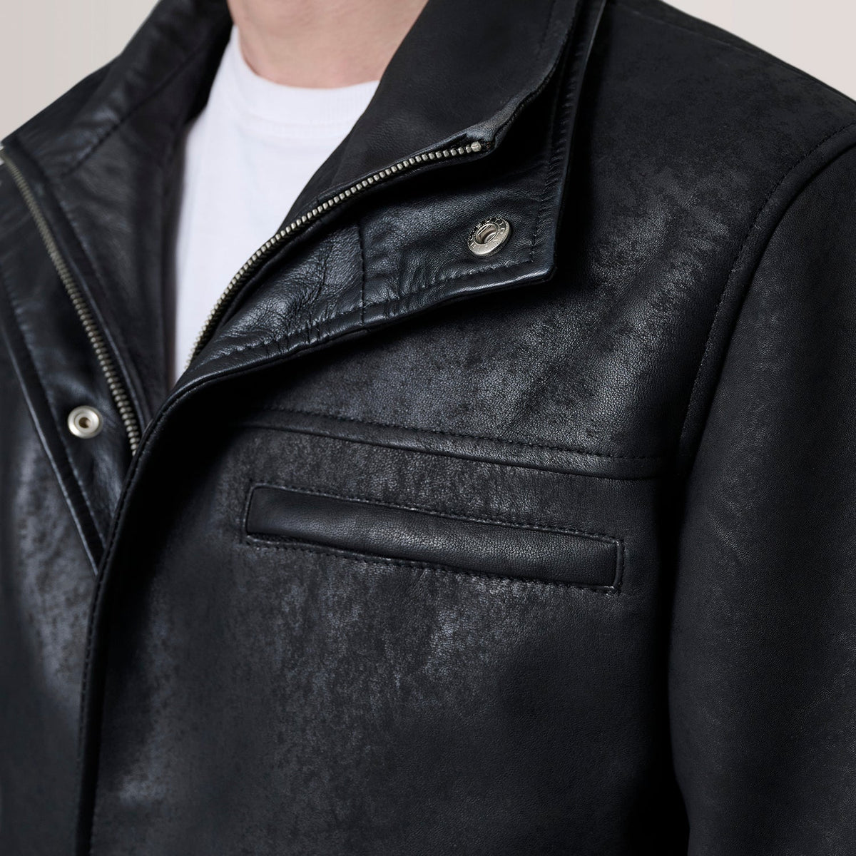 
Interior View Showing Quilted Polyester Lining & Dual Inside Utility Storage Pockets